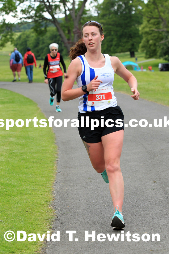 The 2022 Raby Caste 10k Road Race, County Durham. Photo: David T. Hewitson/Sports for All Pics